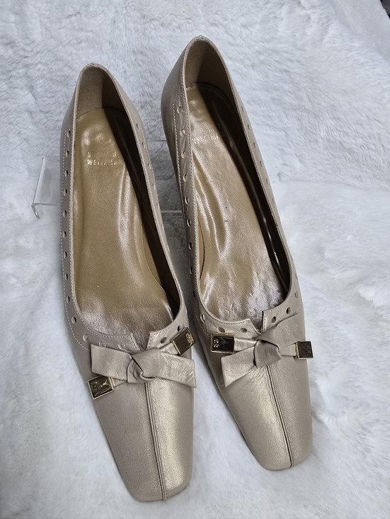 Stuart Weitzman Shoes - Stuart Weitzman Beige Bow Square-Toe Kitten Heel Pump with Gold Accents - Beige
